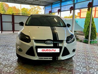 2011 Ford Focus III, белый, 600000 рублей, вид 3