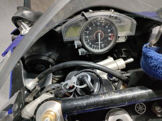 2008 Yamaha YZF-R1, синий, 600000 рублей, вид 5