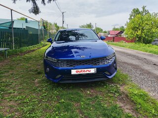 2020 Kia K5 III, синий, 2400000 рублей, вид 1