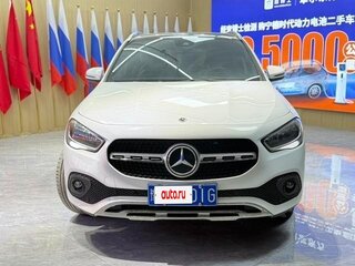 2023 Mercedes-Benz GLA 180 II (H247), белый, 2500000 рублей, вид 2