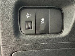2025 Solaris HC, красный, 3645000 рублей, вид 5