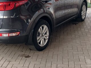 2018 Kia Sportage IV, серый, 2100000 рублей, вид 2