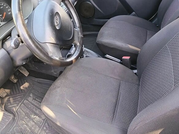 2012 Lada (ВАЗ) Granta I, белый, 380000 рублей - вид 4