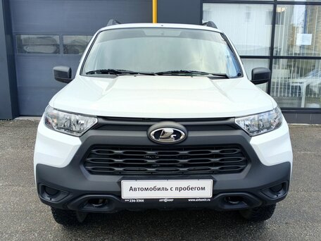 2022 Lada (ВАЗ) Niva Travel I, белый, 930000 рублей, вид 2