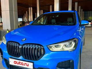 2022 BMW X1 18d xDrive II (F48) Рестайлинг, синий, 3600000 рублей, вид 3