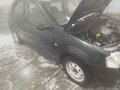 2006 Renault Logan I, серый, 155000 рублей - вид 3