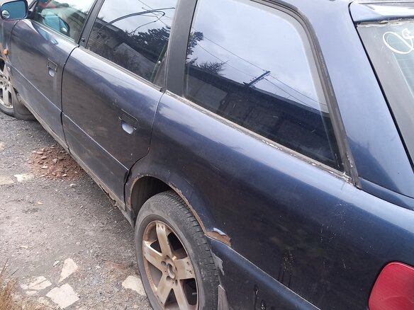 1996 Audi A6 I (C4), синий, 160000 рублей - вид 5