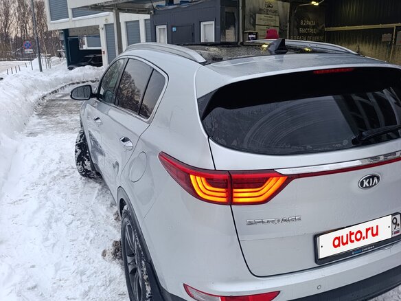 2016 Kia Sportage IV, серебристый, 1900000 рублей - вид 6