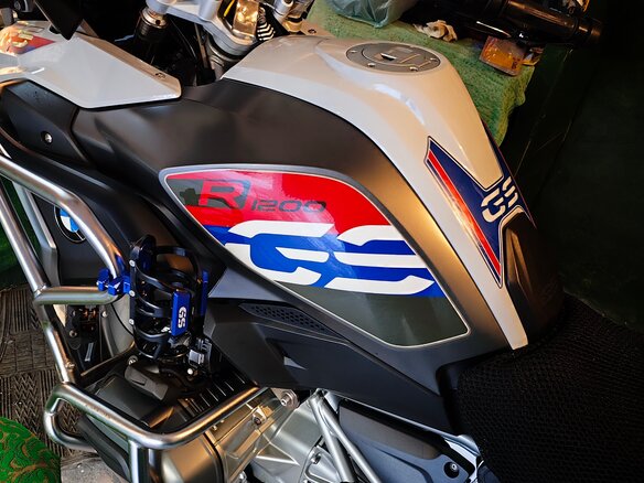 2017 BMW R 1200 GS, белый, 1200000 рублей - вид 13
