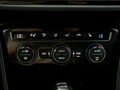 2017 Volkswagen Tiguan II, белый, 2418000 рублей - вид 11