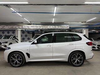 2024 BMW X5 40i IV (G05/G18) Рестайлинг, белый, 14999000 рублей, вид 3