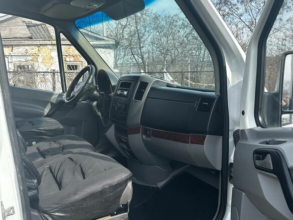 2008 Mercedes-Benz Sprinter, белый - вид 6
