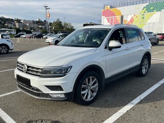 2017 Volkswagen Tiguan II, белый, 1950000 рублей, вид 1