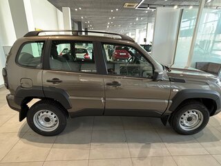 2026 Lada (ВАЗ) Niva Travel I Рестайлинг, коричневый, 1439000 рублей, вид 5