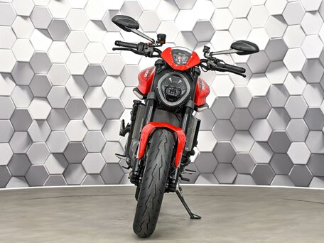 2021 Ducati Monster 937, красный, 977000 рублей, вид 5