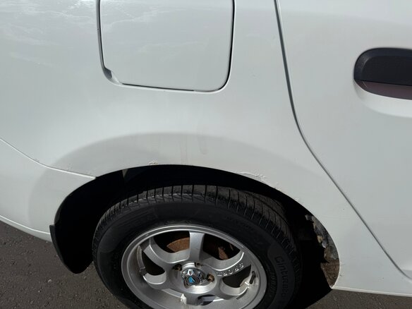 2015 Renault Logan II, белый - вид 4