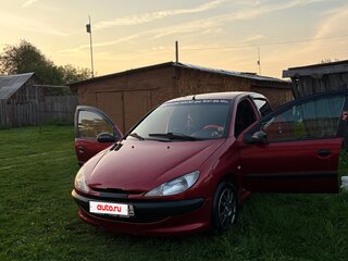 2001 Peugeot 206, красный, 200000 рублей, вид 1