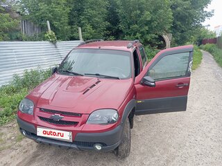 2007 Chevrolet Niva I, красный, 510000 рублей, вид 3