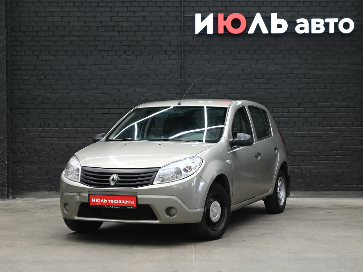 Открыть фотографии: Renault Sandero I