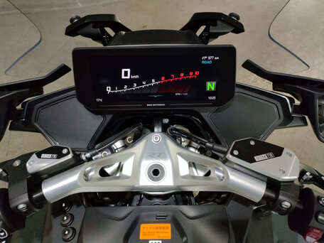 2025 BMW R 1300 RT, зелёный, 2800000 рублей, вид 5
