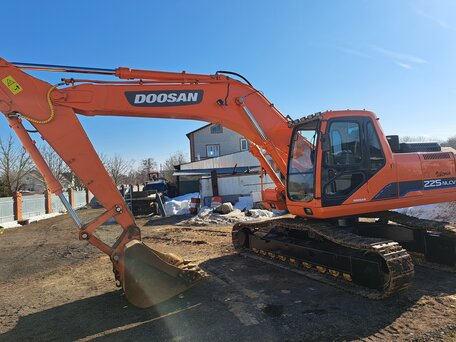 2015 Doosan Solar, оранжевый, 6500000 рублей, вид 2