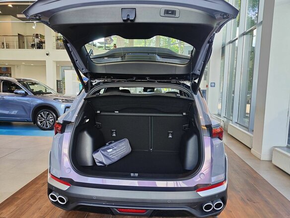 2026 Geely Coolray I Рестайлинг 2, пурпурный, 2964990 рублей - вид 17