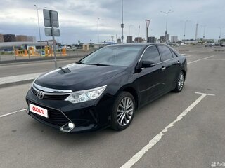 2016 Toyota Camry VII (XV50) Рестайлинг, чёрный, 2200000 рублей, вид 5
