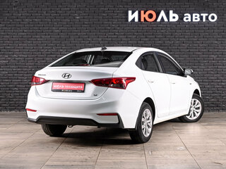 2018 Hyundai Solaris II, белый, 1510000 рублей, вид 4
