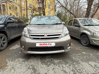 2011 Toyota ISis I Рестайлинг, серый, 1400000 рублей, вид 3