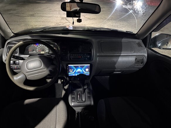 1999 Suzuki Grand Vitara I, зелёный - вид 5