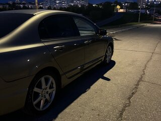 2008 Honda Civic VIII, серый, 500000 рублей, вид 2