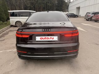 2018 Audi A8 Long 55 TFSI IV (D5), чёрный, 3900000 рублей, вид 4
