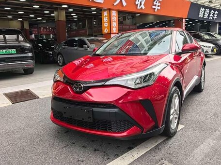 2023 Toyota C-HR I Рестайлинг, красный, 1757000 рублей, вид 1
