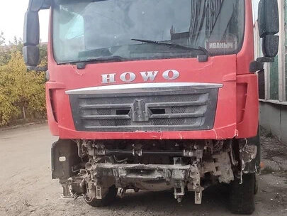 2022 Sinotruk Howo ZZ3327, красный, 2631263 рублей, вид 3