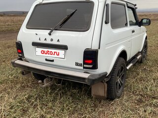 2015 Lada (ВАЗ) 2121 (4x4) I Рестайлинг, белый, 670000 рублей, вид 3