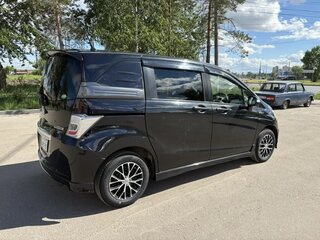 2012 Honda Freed Spike I Рестайлинг, чёрный, 1130000 рублей, вид 4