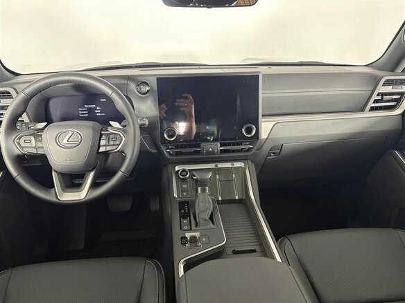 2026 Lexus GX 550 III, серый, 14600000 рублей - вид 9