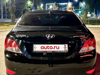 2013 Hyundai Solaris I, чёрный, 730000 рублей, вид 5