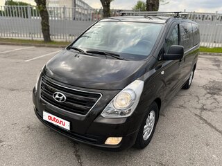 2016 Hyundai H-1 II Рестайлинг, коричневый, 2200000 рублей, вид 1