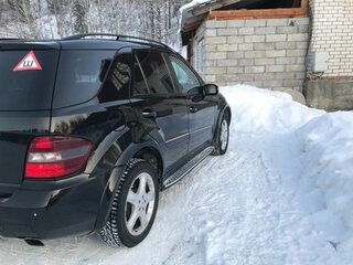 2007 Mercedes-Benz M-Класс 320 II (W164), чёрный, 1850000 рублей, вид 4