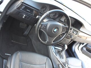 2012 BMW 3 серии 320i V (E90/E91/E92/E93) Рестайлинг, белый, 980000 рублей, вид 4