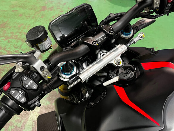 2023 Ducati Streetfighter V4 SP, чёрный, 2200000 рублей - вид 8