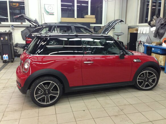 2012 Mini Hatch Cooper S II (R56) Рестайлинг, красный