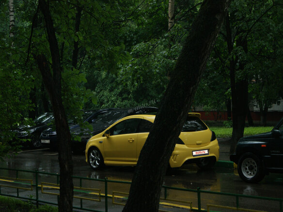 2008 Opel Corsa OPC D, жёлтый - вид 1