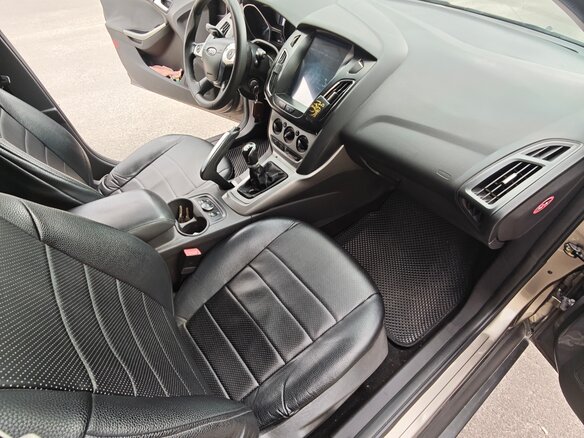 2012 Ford Focus III, коричневый - вид 21