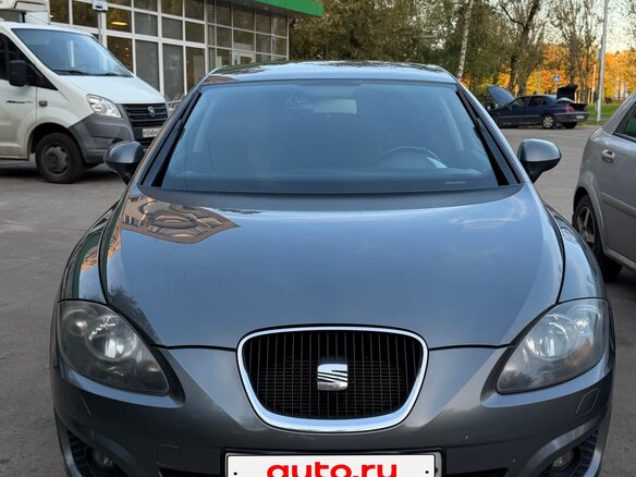 2012 SEAT Leon II Рестайлинг, серый, 900000 рублей - вид 1