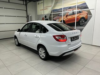 2026 Lada (ВАЗ) Granta I Рестайлинг, белый, 1135000 рублей, вид 4