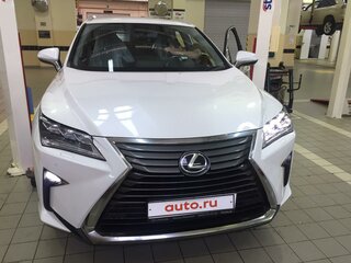 2017 Lexus RX 200t IV, белый, 3900000 рублей, вид 2