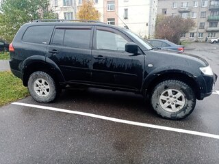 2011 Mitsubishi Pajero Sport II, чёрный, 1115000 рублей, вид 2