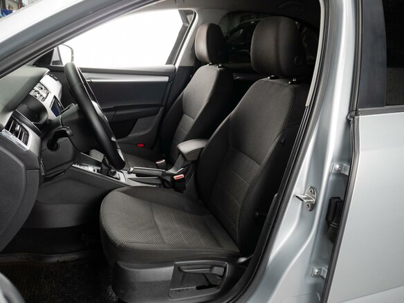 2014 Skoda Octavia III (A7), серебристый - вид 9